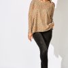 knit top in caramello