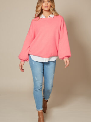 pink jumper with round neck and bishop sleeves