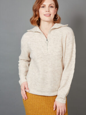 ribbed jumper with front zip and cable pattern on arms